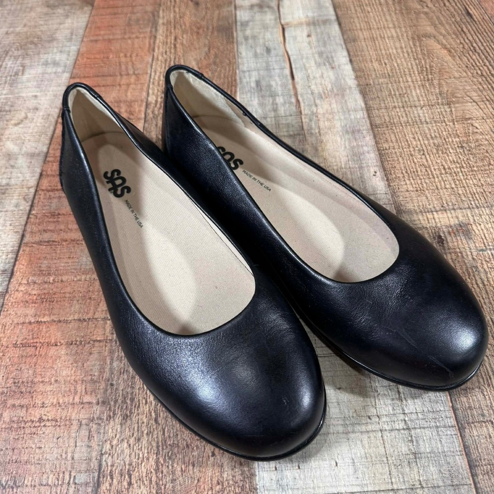 SAS Black Leather Flats Womens 9W Comfort Shoes Made in USA Slip On 9 Wide